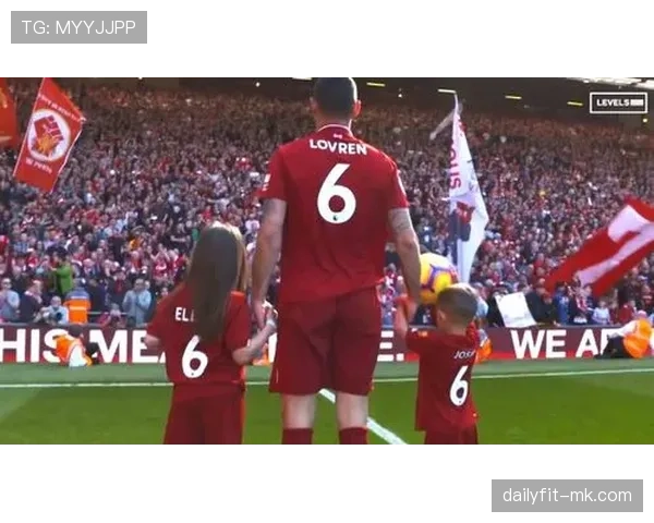 阿利松家庭生活首度公开，球场外尽显温情一面